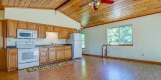 2 Bed 1 Bath Home Gallery 1