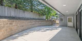 561 Luneta Drive 561 Luneta Drive Gallery 10