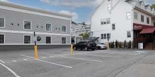 426 Main Street Gallery 22