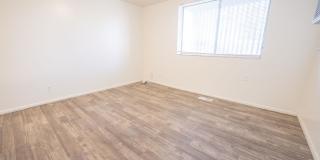 1059 E. 600 S. Gallery 215