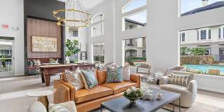 Hadley Midtown Gallery 3
