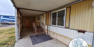 1607 1/2 Lindy Ln Gallery 1