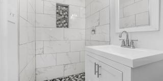 Beautifully Renovated 3 Bedroom 2.5 Bathroom Rental with study in McElderry Park VOUCHER Holders Wanted Gallery 13