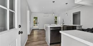 8211 Quartz Avenue Gallery 2