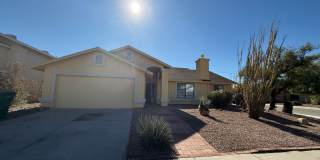 3 Bed 2 Bath home in the highly desirable Northwest Tucson area. New paint and Carpet! Gallery 1