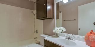 Knoll Creek Gallery 9