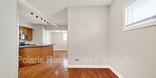 145 E 14th St Gallery 8