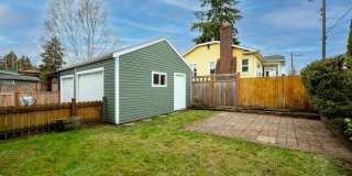 Charming 3 Bedroom/2 Bath Craftsman Home for Lease in Phinney/Greenlake Gallery 38
