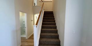 5 bedroom home located in Sylvan School District! Gallery 31