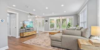 2819 SUMMERFIELD Road Gallery 9