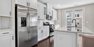 41956 PICKWICK MILL Terrace Gallery 3