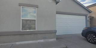 3-4 bedroom in Enchanted Hills! Gallery 3