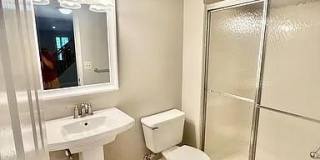 43576 BLACKSMITH Square Gallery 9