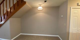 1284 High Road - Two Bedroom/Two Bath Townhome Gallery 4