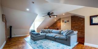 Stunning South Side 3BR - Skyline Views, Master Suite & Finished 3rd Floor Gallery 23