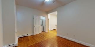 15 Linden St. Gallery 10
