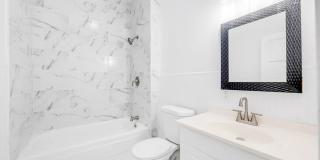 526 W Munson Gallery 22