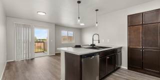 Sawyer Pointe Gallery 70