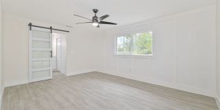 1608 Henry Avenue Gallery 11