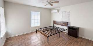 1104 N Carrizo St Gallery 7