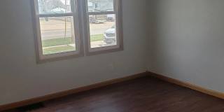 Nice 3 BR house w many extras, 2215 Falls Ave in Waterloo, IA Gallery 6