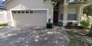 Cute 3 Bedroom 2 Bath House in Andover Point Gallery 1