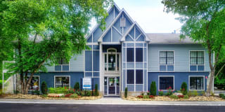 Amberlake Village Gallery 8
