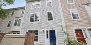19 HARBOR TREE Gallery 1