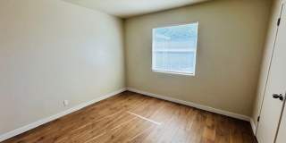 Gorgeous Remodeled 4+2 - $2800 Gallery 11