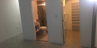 8390 MONTGOMERY RUN Road Gallery 25