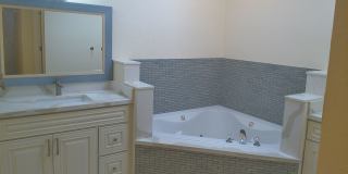 Stunning Lake Havasu Rental 4 BR/ 3BA Pool Home Backing to Park Gallery 17
