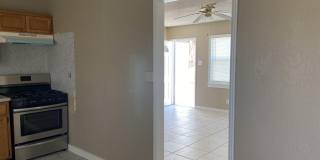 601 LOMALAND DR. Gallery 13