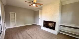 Charming 3 Bed 2 Bath Home with Bonus Den and Detached Garage Gallery 22