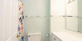 Pet-Friendly Forest Lakes North Townhome Gallery 10