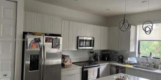 10521 NW 81st Ter Gallery 11