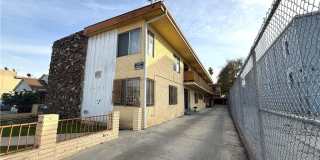 1036 W 95th Street Gallery 1