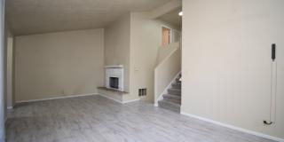Quiet 3 bed Duplex in Murray –  Near Ski Resorts with Mountain Views!! Gallery 11