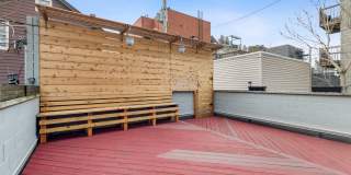 1527 W Pearson Street Gallery 37