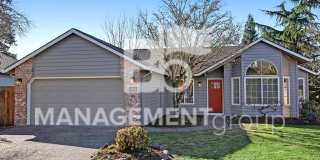 MUST SEE!  NW Portland/Bethany Completely Updated One-Level w/ Large Deck Gallery 1