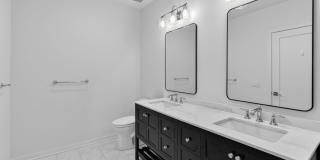 Lake Forest Lofts Gallery 52