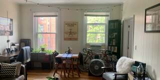 213 Newbury St 213 Newbury St Gallery 1