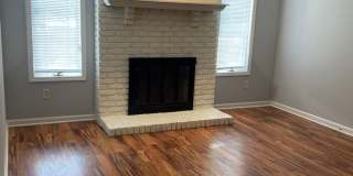 2 bed, 2 bath South Columbia Gallery 1