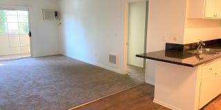 Cross Roads Apartments Gallery 19