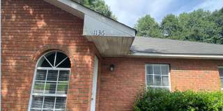 Northpointe Duplex Available for May! Gallery 1