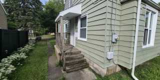 2038 Copeman Boulevard Gallery 4