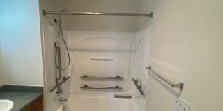 Miley Gardens at Eastmont - 55+ Senior Affordable Gallery 12