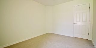 100 Mt Pilot St Gallery 18