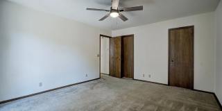 Beautiful Two-Story 3bed/2bath Townhome Available in Westside Norman!! Gallery 32