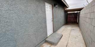 Renovated 1-bedroom attached studio with private entrace, ready for immedate move-in. Gallery 10