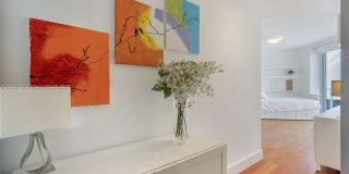 18671 Collins Ave Gallery 23